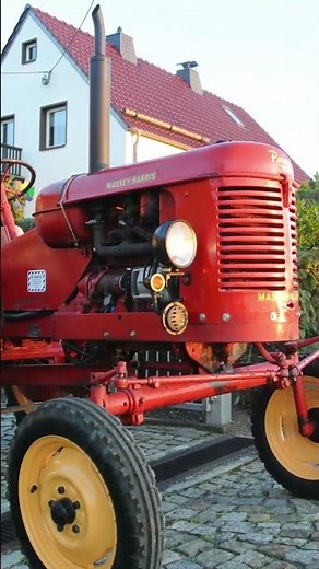 Massey Harris Pony 812