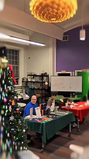 We recently took part in a vibrant Christmas fair in Cambridge 🎄✨ So many smiles, creativity, and a truly festive atmosphere. Special thanks to all the vendors for your talent, energy, and contributions 🤍 We look forward to seeing you at our upcoming events ✨ | Guild Hall