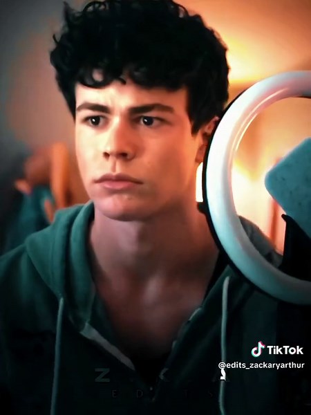 Zackary Arthur: A Positive and Entertaining Video