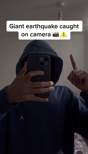 Giant Earthquake Caught on Camera - Real Footage Revealed