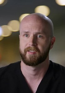 Untold Stories of the ER S13:E09 - Buzz Attack