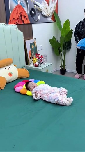 No need to worry about mosquitoes or falling out of bed #protect #goodthing #useful #homemade #fypシ