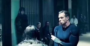 Movie Name_ Captain America: Civil War Steve hay Sam nên cảm thấy may mắn vì đám Siêu Chiến Binh của Hydra đã chết hết. Bởi bốc ngẫu nhiên một thằng thì Bucky chưa chắc đã đỡ nổi đâu 🐧🐧🐧 CẢM ƠN ANH ZEMO 🙌🏻 | Hội Yêu Thích Marvel