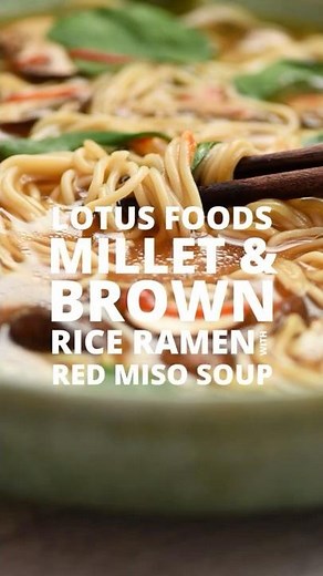 Ramen Soup with Mushrooms & Spinach