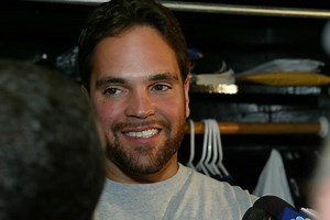 The Life And Career Of Mike Piazza (Complete Story)