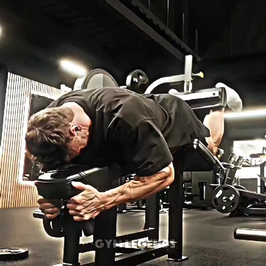 Chris Bumstead: Gym Motivation & Inspiration