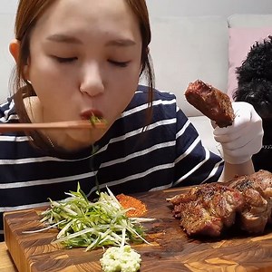 12K views · 683 reactions | Hamzy yummy | Hamzy eating show | 100 NFL Mukbang | Facebook