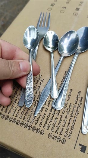 Did I just find a hidden treasure in the trash? 🏴‍☠️ #dumpsterdiving #trash #trashtotreasure