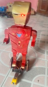 I made my first voice controlled Iron man robot, what do y’all think guys 😀 Disney Iron Man | Joe Invent