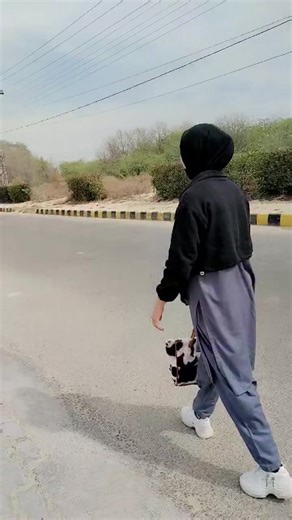 life life (@life.life018)’s videos with original sound - life life