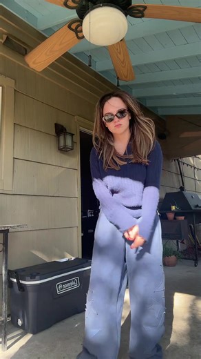 If I’m not famous in 14 hours this apps going bye bye. For everyone. Don’t ask me how.