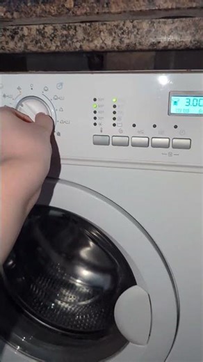 Electrolux EWG 14550 W washing machine overview