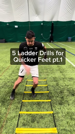 Slow feet don’t eat! Try these ladder drills for quicket feet on the field👊🏟️ #pt1 #fastfeet #ladderwork #speed #agility #soccer #footwork #speedandagility #soccertraining #quickfeet #ladder #speedwork