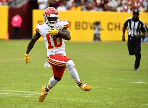 Usain Bolt ends Tyreek Hill’s race challenge in 4 words