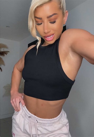 Fitness Motivation from Drake: Gym Girl Inspiration