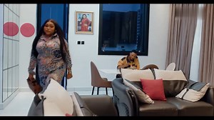 266K views · 16K reactions | Comment un simple gardien confiant en lui finit par transformer le comportement arrogant et orgueilleux de sa patronne et finit par conquérir son cœur et son respect a lorsqu'au début elle ne supportait pas | Afrostar Tv | Facebook