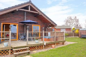 8.7K views · 18 reactions | ***NOW BOOKED*** Kingfisher Lodge at...