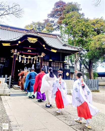 【公式】上総國一之宮 玉前神社（たまさきじんじゃ） | 玉前神社です。 本日、祈年祭が無事斎行されましたことをご報告申し上げます。 祈年祭の「年」は「稲の稔り」を意味し、春の初めに一年の五穀豊穣を祈る大祭です。 農業だけでなくすべての産業の発展や企業や個人の繁栄をあわせて祈る祭です。... | Instagram