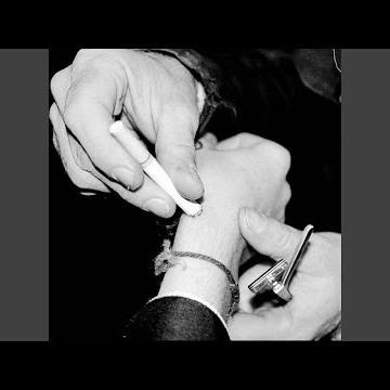 Детка, ты любишь рваные джинсы