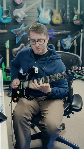 Pre-gym riff on the old ‘90s JEM!