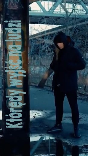 Polska Wersja - Którędy wyjść na ludzi?