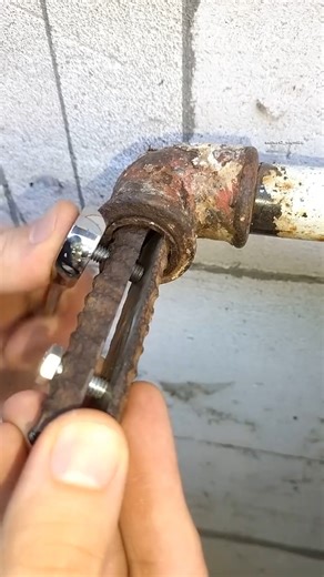 Great method to remove broken faucet threads from pipes #diy #plumbing | DIY USA Media