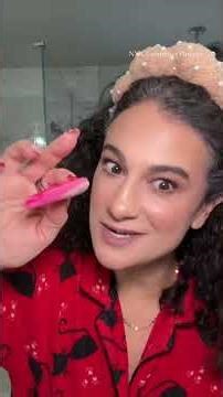 NYX Wonder Snatch Loose Setting Powder is actually impressing me — and that does not happen often