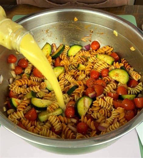 16K views · 229 reactions | Summer pasta salad ready in 15 minutes Make this fresh, cold pasta salad recipe in under 20 minutes! Packed with flavor & a zesty dressing, this pasta salad is perfect for picnics. | Paul S Show | Facebook