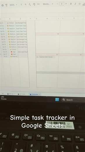 From messy to clear with the simple task tracker