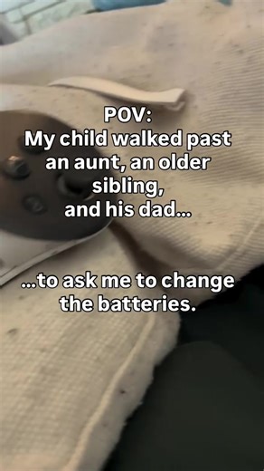 Of all the capable adults in this house… ✨mom✨ was still the correct choice. #MeTooMom #ProjectMommyTribe #connectingmoms #sharetheeverymom #mommymoment