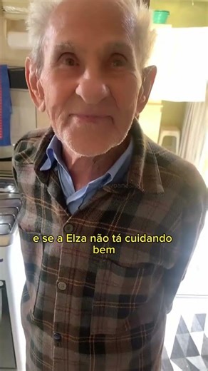 An old lady sent you a kiss! 😂😂😂