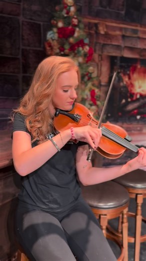 Megan’s solo speaks for itself. 🎻☘️ | A Taste of Ireland Company