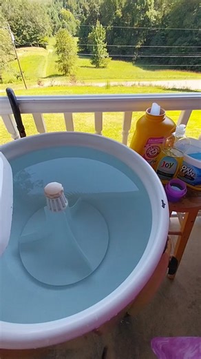 She's over loaded but getting it good enough. Kingsize blanket #wringerwasher #1950MONTGOMERYWARD #SwVirginia #SpeedQueen #antique #appalachian #laundry #sahm #homemaker