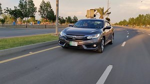 558K views · 816 shares | Honda Civic 2020 VS Toyota Corolla 2020 | Civic VS Grande Comparison Full Video on Youtube: https://youtu.be/RAQp6VKiQIo | Car Freak Reviews | Facebook