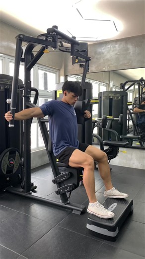 Chest Fly Machine Workout: Proper Form & Benefits