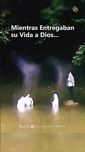 2 Angels appeared at the baptism 🙏