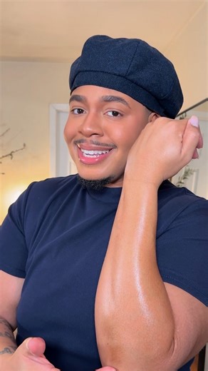 Scot Louie on Instagram: "GLOW LIFE ACTIVATED with the new @vaselinebrand Glisten and Glow Gel Oils✨ #VaselinePartner"