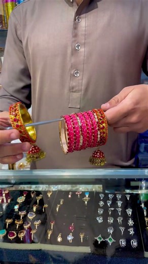 Beautiful Bangles Collection | Stylish Chooriyan for Girls | Shayan Cosmetics