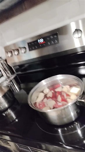 1.6K views · 63 reactions | Y'all are missing out if you have never tried this!! #yoderbeef #beefitswhatsfordinner #cannedbeef | Sam Yoder | Facebook