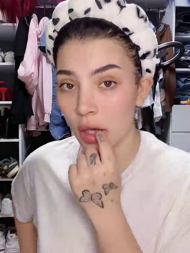 Hello Kitty Makeup Recreation Tutorial