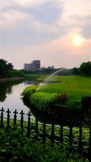 “Yeh Resort Dekh Ke Shock Ho Jaoge! 🤯✨ ‪@xplorewithdushi‬ ‪@Monikajourney‬