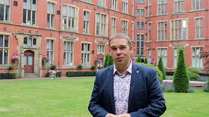 5.5K views · 165 reactions | When was the last time you visited campus? Join Sheffield alumnus Dave as he takes you around well known campus sights and gives you a glimpse of buildings you may not have seen before! sheffield.ac.uk/alumni/virtual-reunion-2021 | University of Sheffield Alumni | Facebook