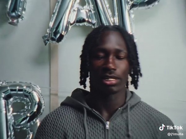 2 Face Featuring WeWantWraiths: New Music Release