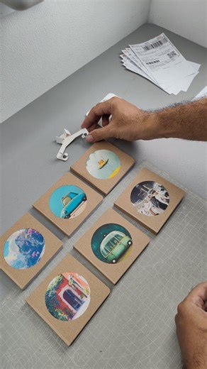 KRAF Studio | Cardboard Crafts on Instagram: "Turning a piece of 280gsm paper into a sturdy functional mini book stand for my stationery business. This uses no glue. Just cut, fold, slot mechanism. Let me know what you think #flatpack #papercraft"