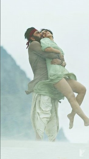 The chemistry is on 🔥 | #Fitoor | #Shamshera | #RanbirKapoor | #VaaniKapoor