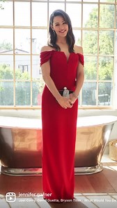 386K views · 28K reactions | Virtue Labs’ Healing Oil was #JennyCho’s secret weapon on Oscar Sunday, giving me the shiniest, healthiest bounce for a glammed up—and still low key—hair situation. ♥️ : Victoria Stevens | Jennifer Garner | Facebook