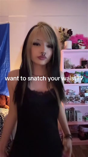 Adorable Ways to Snatch Your Waist with Shirt Clips