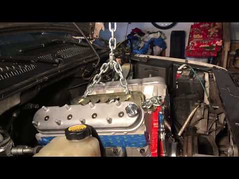 Putting the 5.3 Engine Back In - 02 Chevy Tahoe - Rebuild vid 5