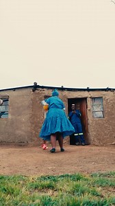 Istimela Samawele Cognac ft. UGatsheni & Q Twins Music Video Out now! Let's Watch and support My Vryheid Brothers , Maskandi to the world 🙌🏽🔥🔥🛫 🎞🥃 https://youtu.be/NchU-EvfJd4?si=PvioCs108rHDpnxk . | Fizzy B