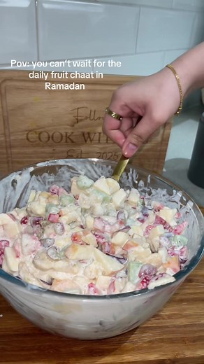 Easy Creamy Fruit Salad Recipe for Ramadan